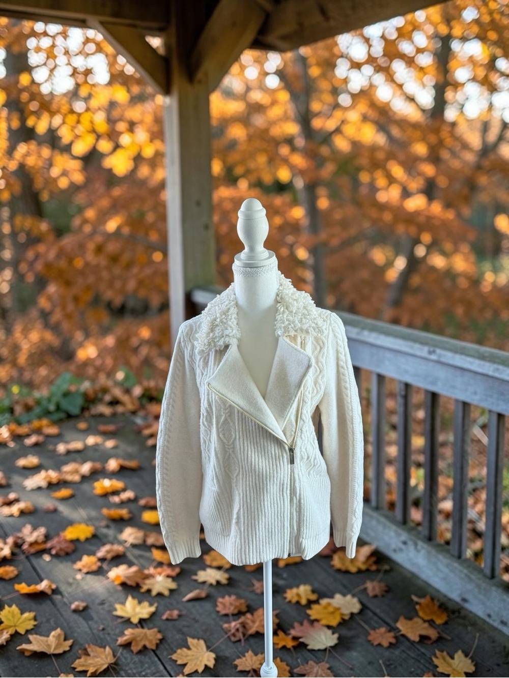 Chico's Cream/Off White Zippered Knit Sweater, Women's Size M, Chico's 1 - Picture 2 of 9